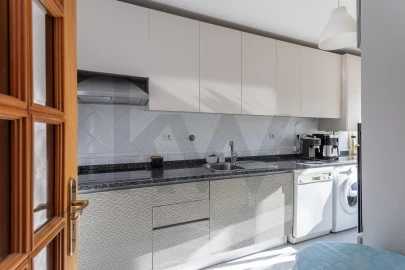 Apartamento T3 para Venda em Santa Iria de Azoia, São João da Talha e Bobadela