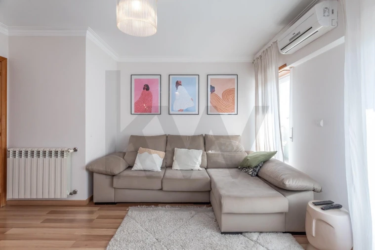 Apartamento T3 para Venda em Santa Iria de Azoia, São João da Talha e Bobadela Foto 6