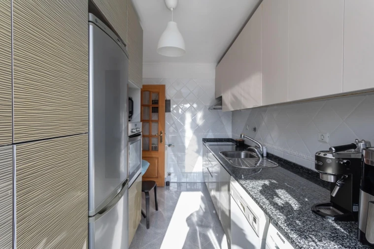 Apartamento T3 para Venda em Santa Iria de Azoia, São João da Talha e Bobadela Foto 14
