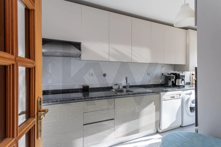 Apartamento T3 para Venda em Santa Iria de Azoia, São João da Talha e Bobadela Foto 11