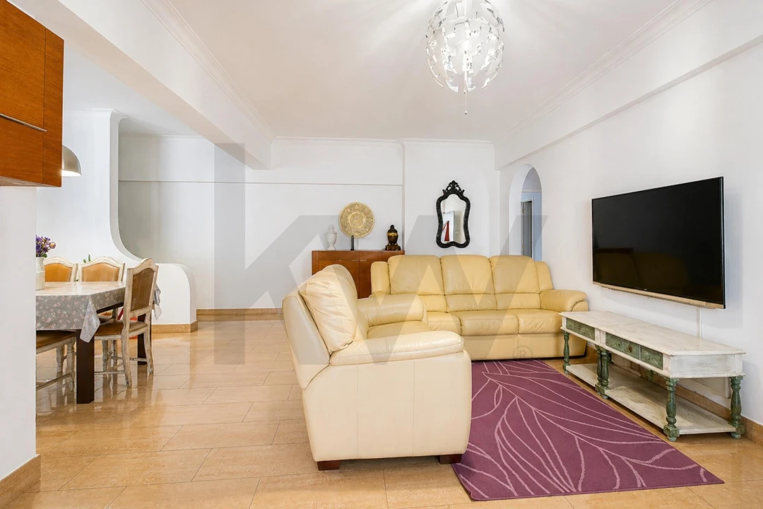 Apartamento T2 para Venda em Costa da Caparica Foto 3