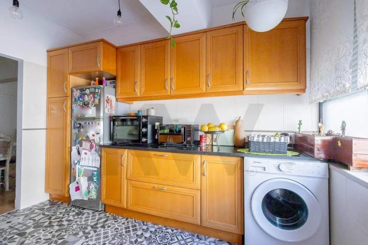 Apartamento T2 para Venda em Costa da Caparica Foto 2