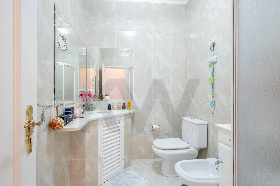 Apartamento T2 para Venda em Costa da Caparica Foto 15