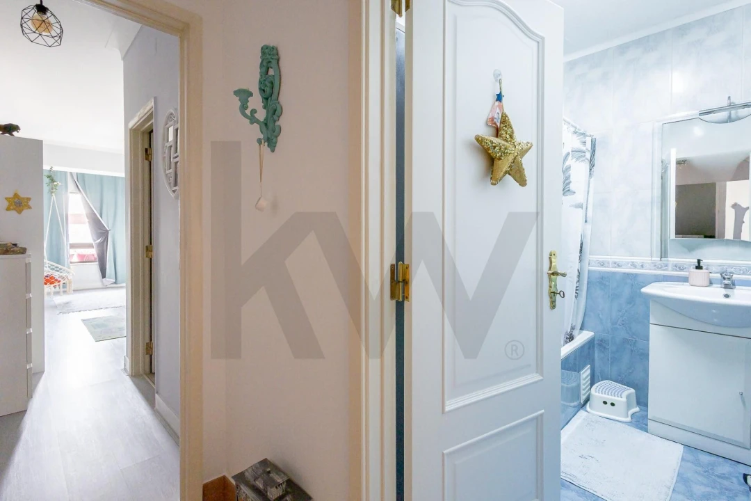 Apartamento T2 para Venda em Costa da Caparica Foto 10
