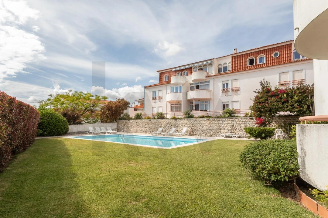 Apartamento T3 para Venda em Cascais e Estoril Foto 1