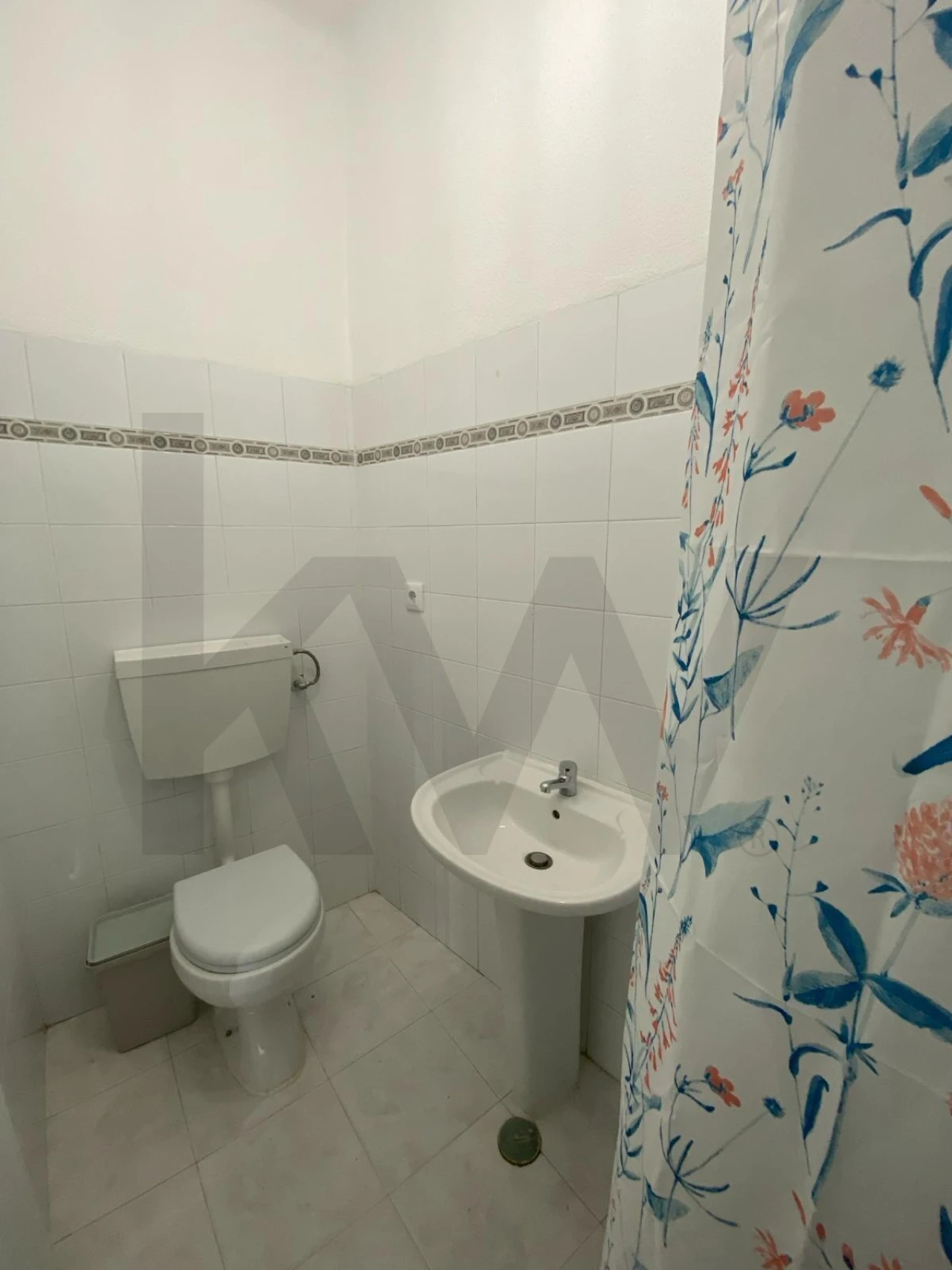 Prédio para Venda em Campo de Ourique Foto 24