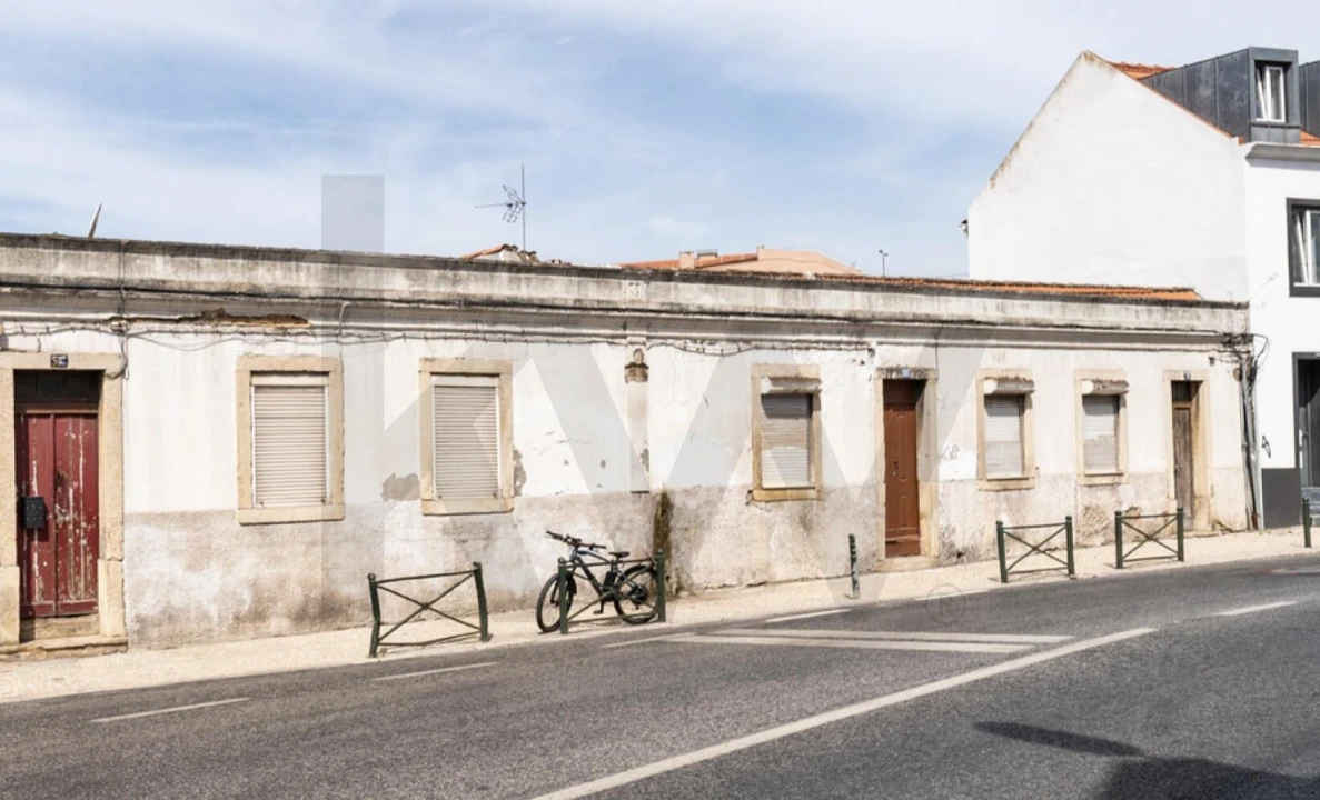 Prédio para Venda em Campo de Ourique Foto 38