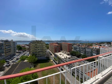 Apartamento T2 para Arrendamento em Belém