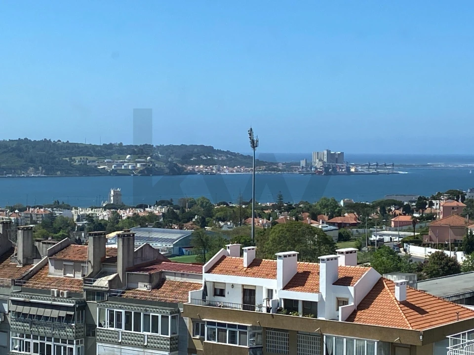 Apartamento T2 para Arrendamento em Belém Foto 1