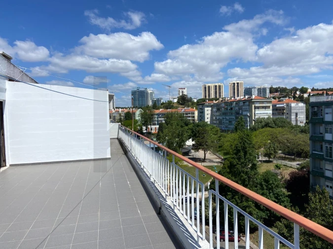 Apartamento T2 para Arrendamento em Belém Foto 21