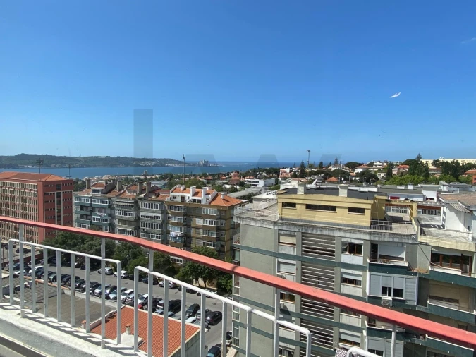 Apartamento T2 para Arrendamento em Belém Foto 14