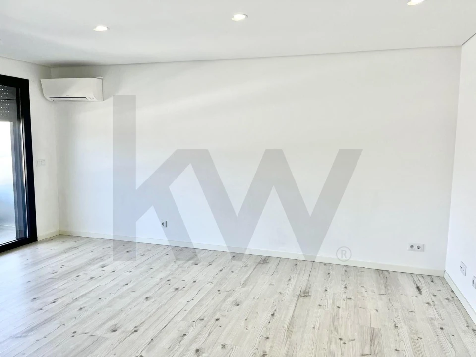 Apartamento T2 para Arrendamento em Tondela e Nandufe Foto 2
