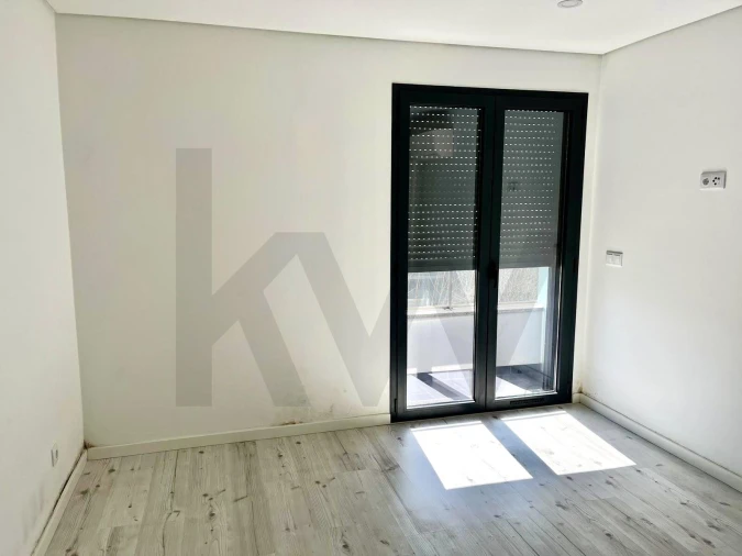Apartamento T2 para Arrendamento em Tondela e Nandufe Foto 9