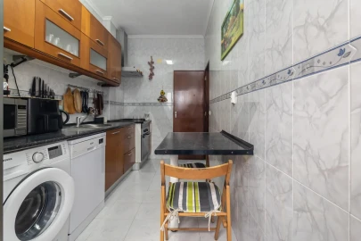 Apartamento T2 para Venda em Baixa da Banheira e Vale da Amoreira