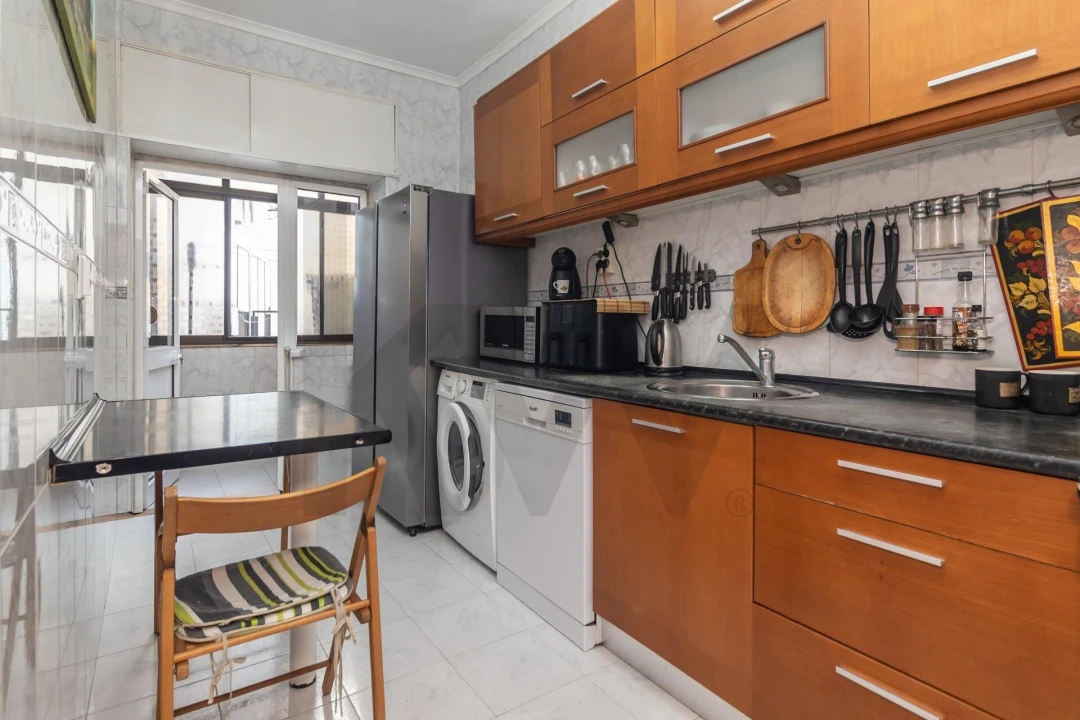 Apartamento T2 para Venda em Baixa da Banheira e Vale da Amoreira Foto 2