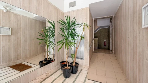 Apartamento T2 para Arrendamento em Oeiras e São Julião da Barra, Paço de Arcos e Caxias