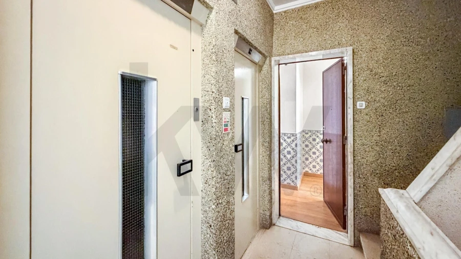 Apartamento T2 para Arrendamento em Oeiras e São Julião da Barra, Paço de Arcos e Caxias Foto 24