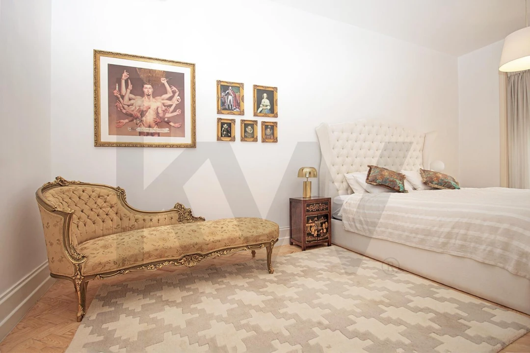 Apartamento T5 para Venda em Avenidas Novas Foto 18