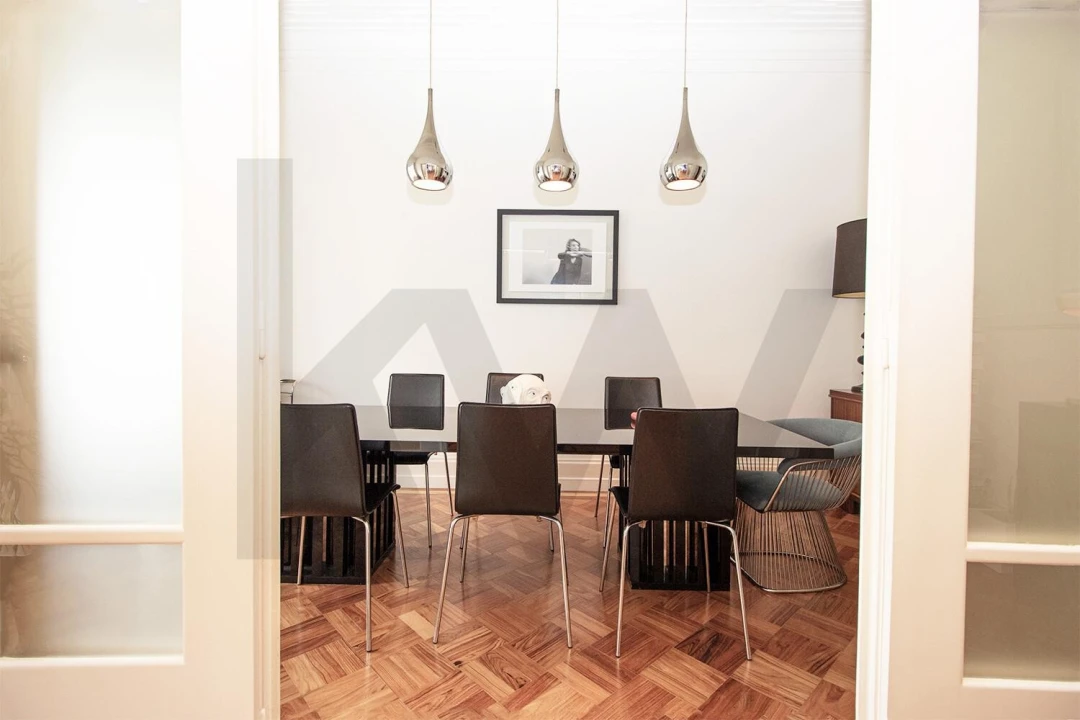 Apartamento T5 para Venda em Avenidas Novas Foto 8