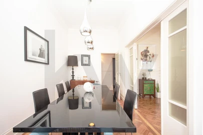 Apartamento T5 para Venda em Avenidas Novas
