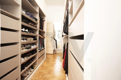 Apartamento T5 para Venda em Avenidas Novas