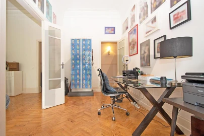 Apartamento T5 para Venda em Avenidas Novas