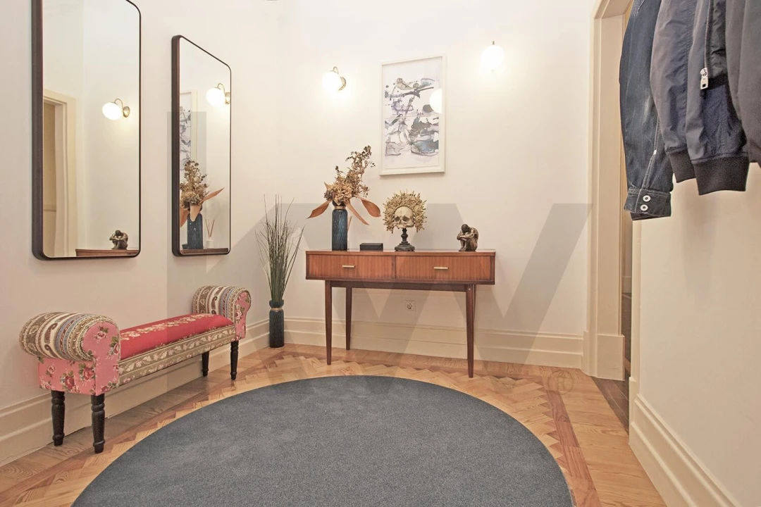 Apartamento T5 para Venda em Avenidas Novas Foto 14