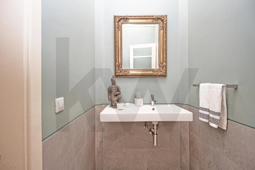 Apartamento T5 para Venda em Avenidas Novas Foto 36