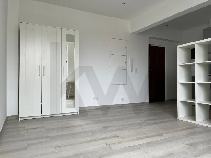Apartamento T1 para Venda em Alfragide Foto 6