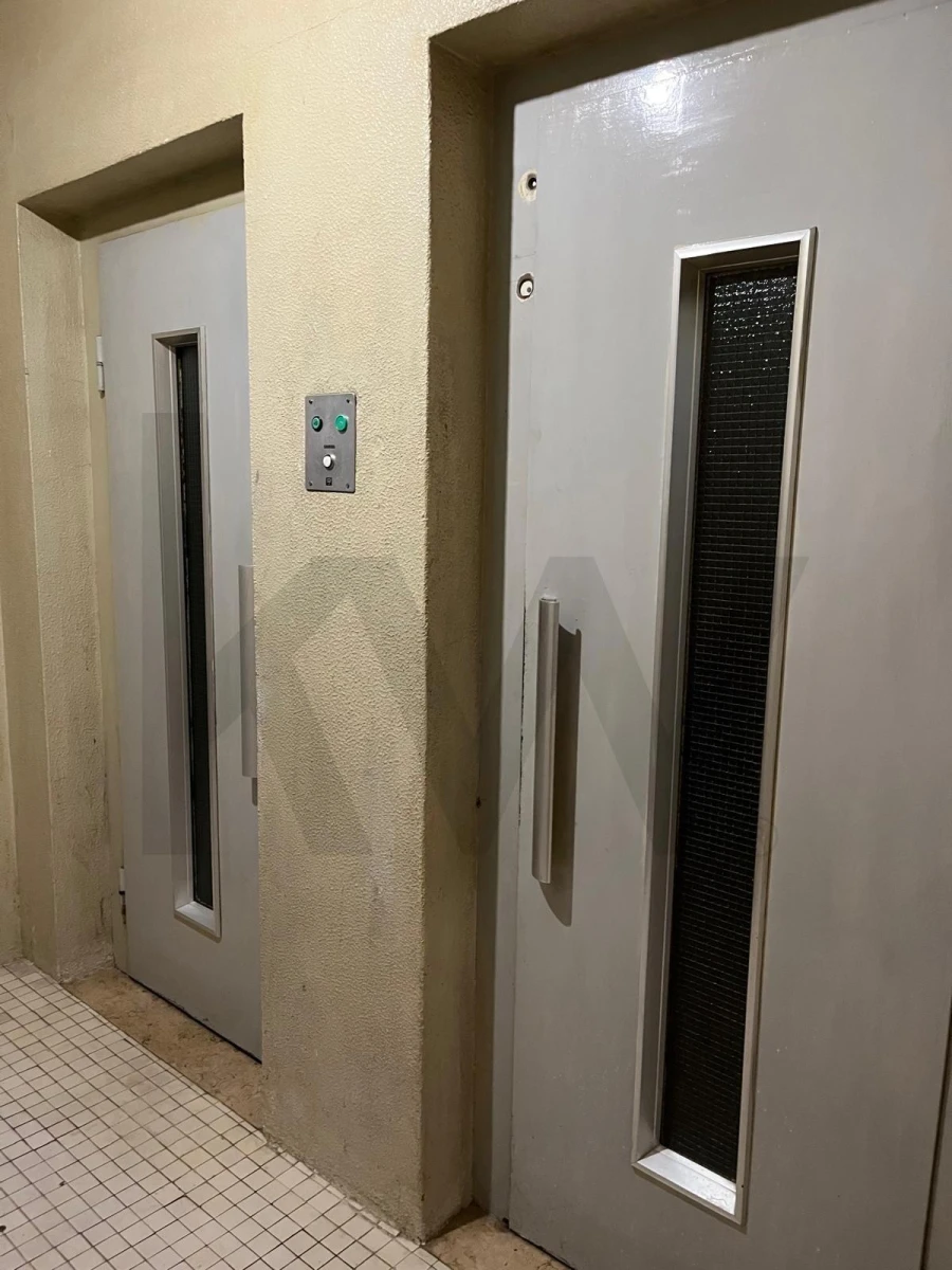 Apartamento para Venda em Alfragide Foto 12