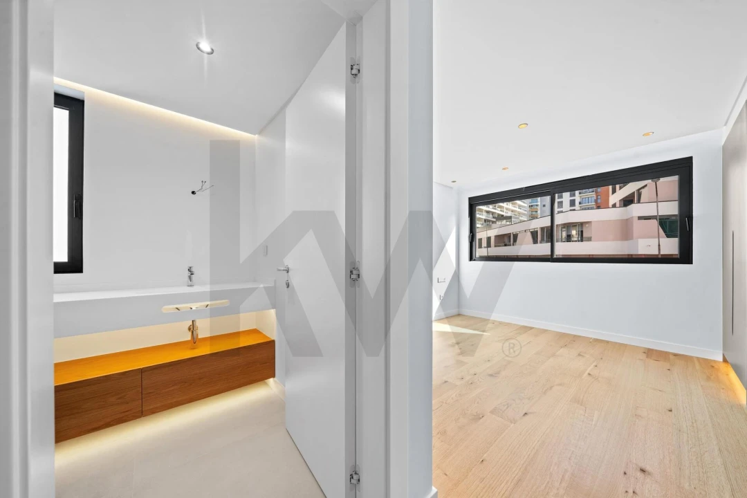 Apartamento T2 para Venda em São Martinho Foto 13