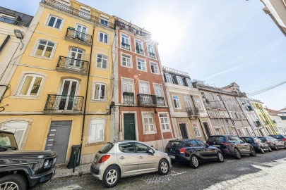 Apartamento T2 para Arrendamento em Campo de Ourique