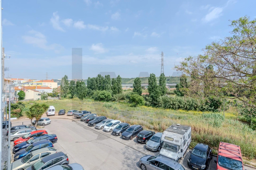 Apartamento T1 para Venda em Odivelas Foto 22