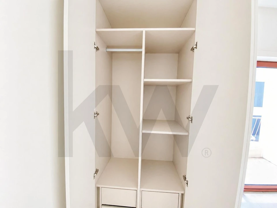 Apartamento T2 para Arrendamento em Beato Foto 33