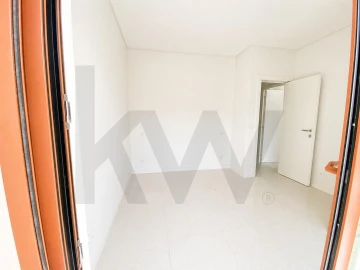 Apartamento T2 para Arrendamento em Beato