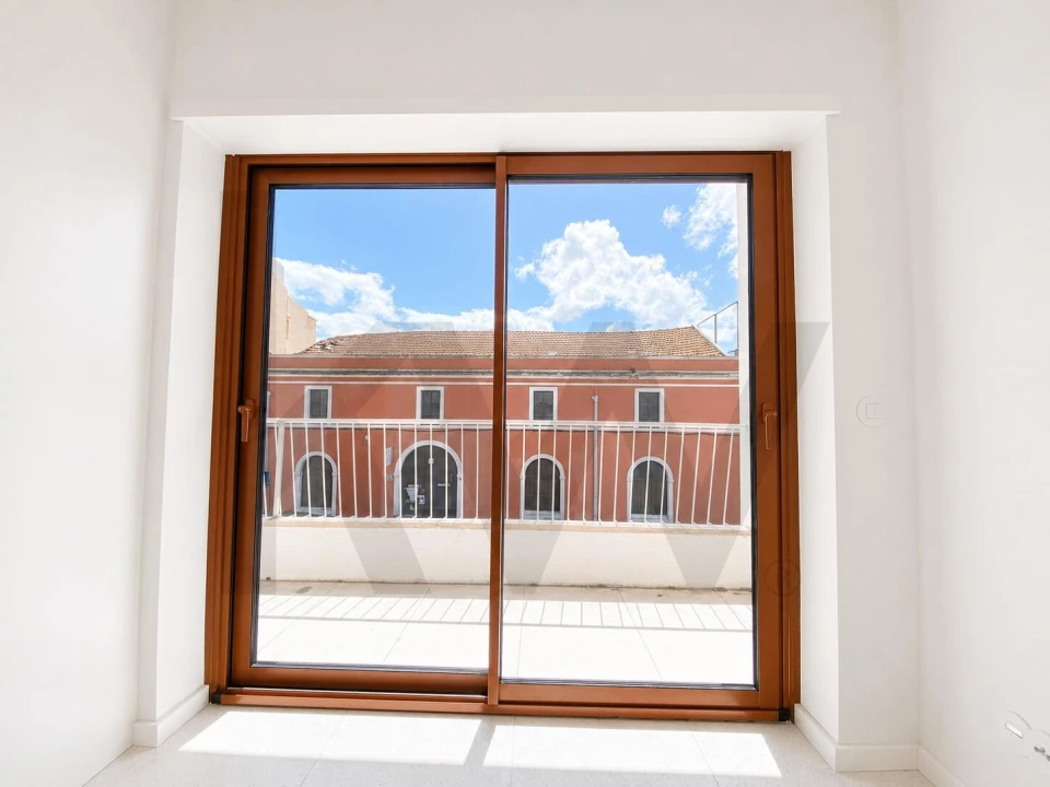 Apartamento T2 para Arrendamento em Beato Foto 26