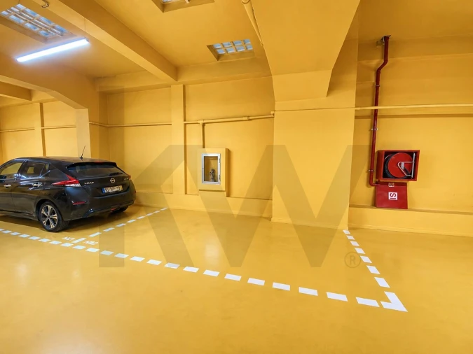 Apartamento T2 para Arrendamento em Beato Foto 34