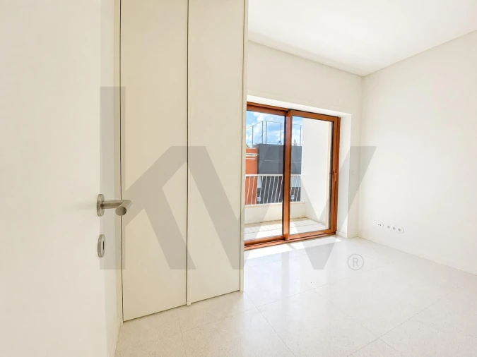 Apartamento T2 para Arrendamento em Beato Foto 30