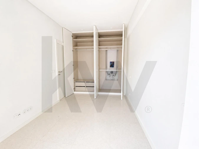 Apartamento T2 para Arrendamento em Beato Foto 25