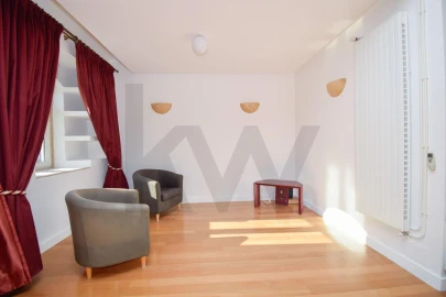 Apartamento T4 para Venda em Avenidas Novas