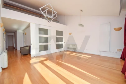Apartamento T4 para Venda em Avenidas Novas
