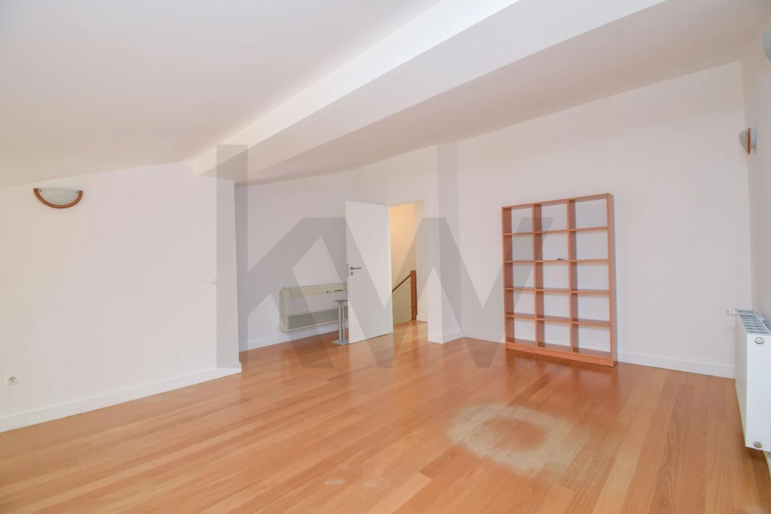 Apartamento T4 para Venda em Avenidas Novas Foto 27