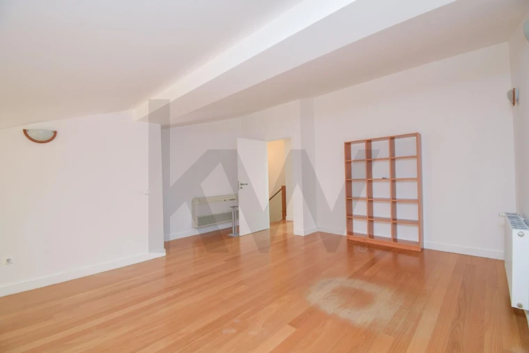 Apartamento T4 para Venda em Avenidas Novas Foto 27