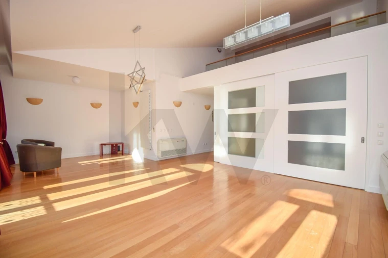 Apartamento T4 para Venda em Avenidas Novas Foto 6