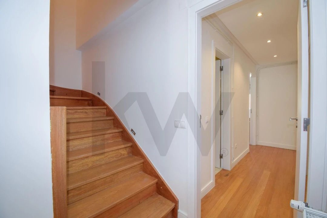 Apartamento T4 para Venda em Avenidas Novas Foto 26