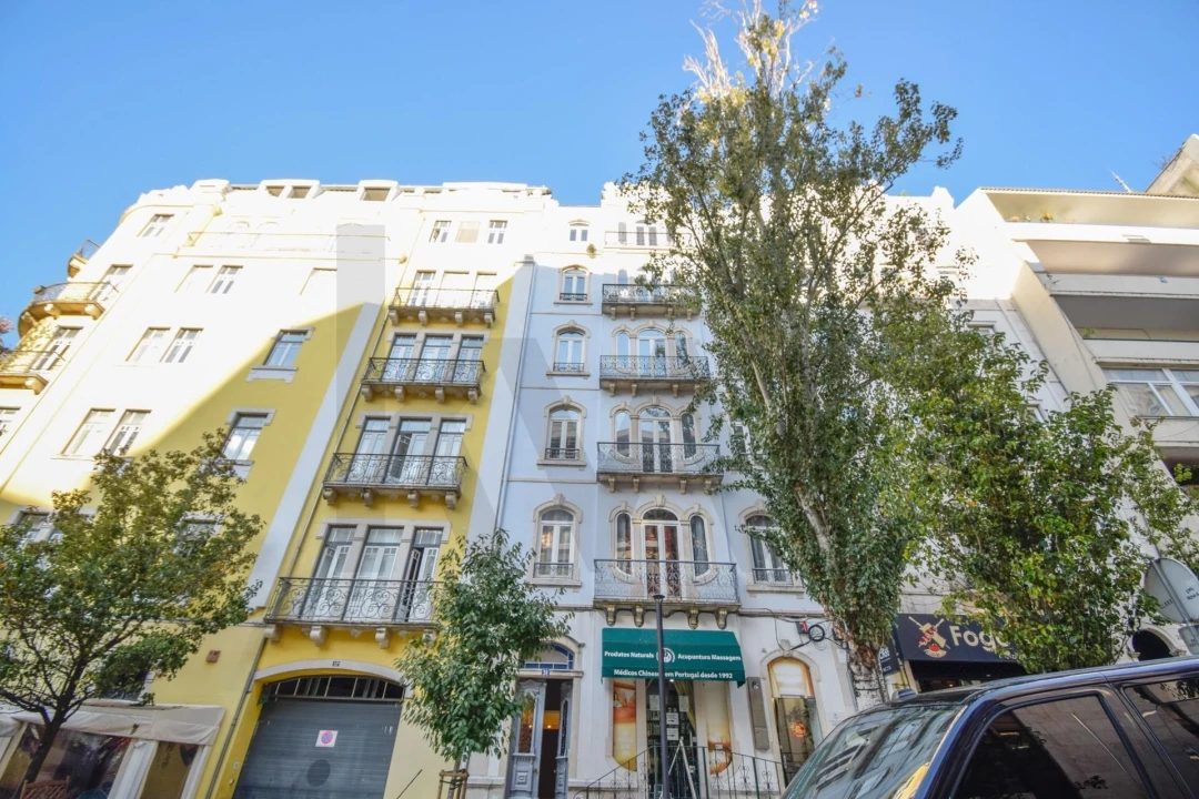 Apartamento T4 para Venda em Avenidas Novas Foto 32