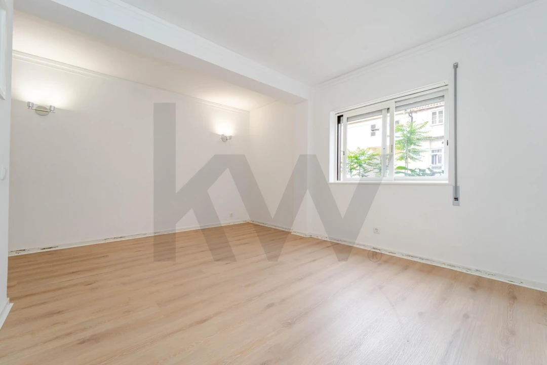 Apartamento T4 para Venda em São Martinho do Bispo e Ribeira de Frades Foto 8