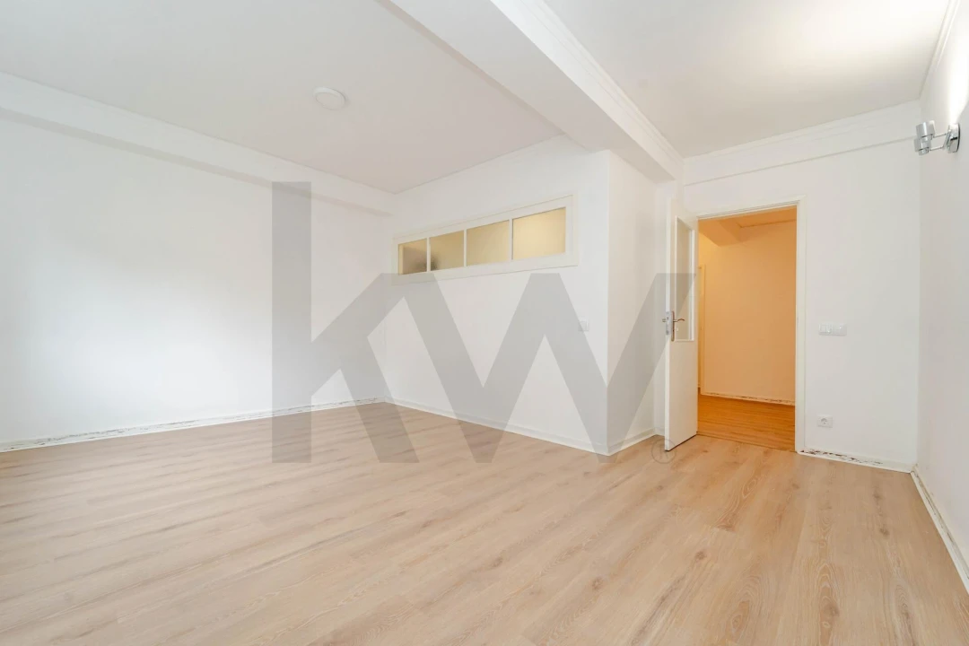 Apartamento T4 para Venda em São Martinho do Bispo e Ribeira de Frades Foto 1