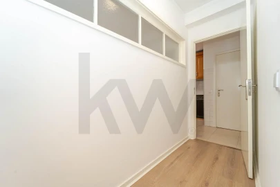 Apartamento T4 para Venda em São Martinho do Bispo e Ribeira de Frades