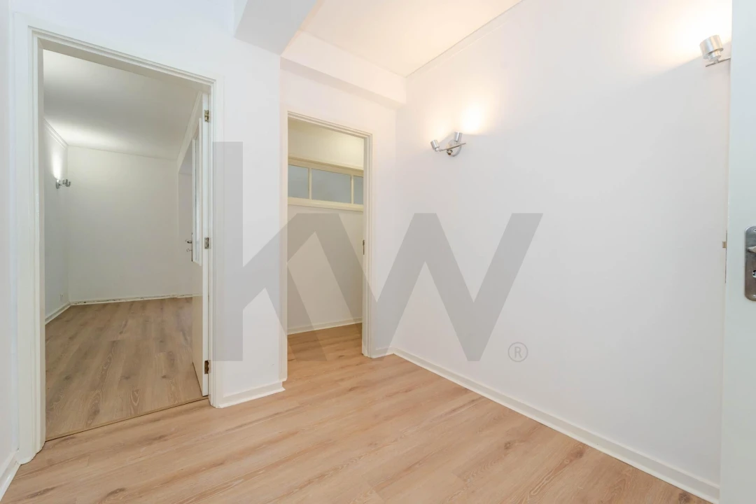 Apartamento T4 para Venda em São Martinho do Bispo e Ribeira de Frades Foto 7